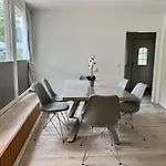 Town Meets Country Holiday home