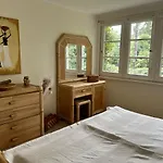 Town Meets Country Holiday home *